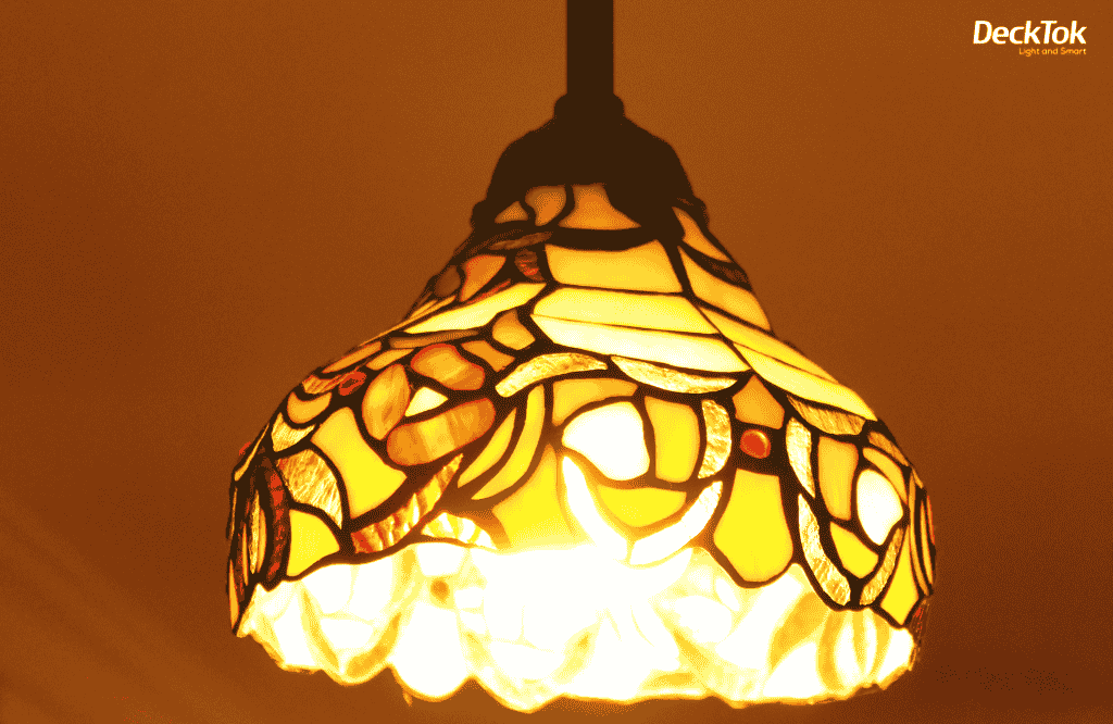 Tiffany Lamp Values in 2025: Prices, Authentication, Selling